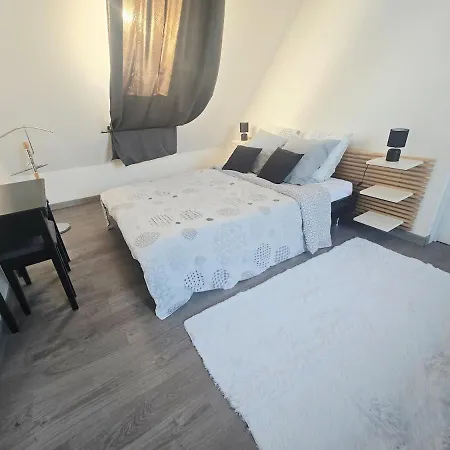 Holiday home Maison En Normande *