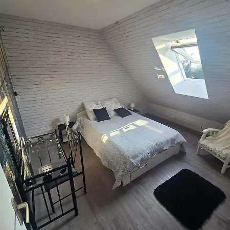 Holiday home Maison En Normande *